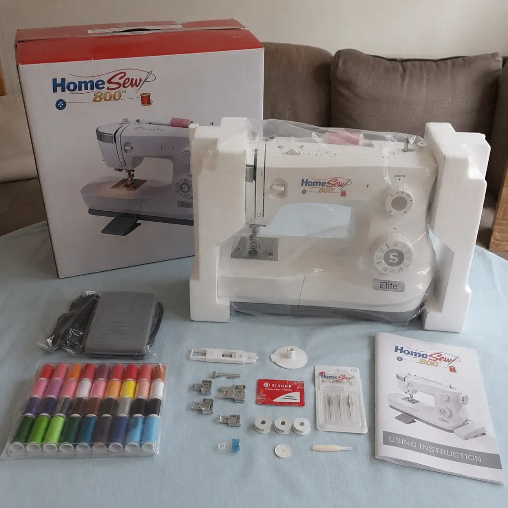 HomeSew 800 utilizată acasă pentru reparații